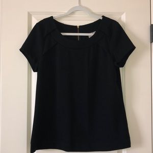 Black Ribbed Banana Republic top with gold zipper
